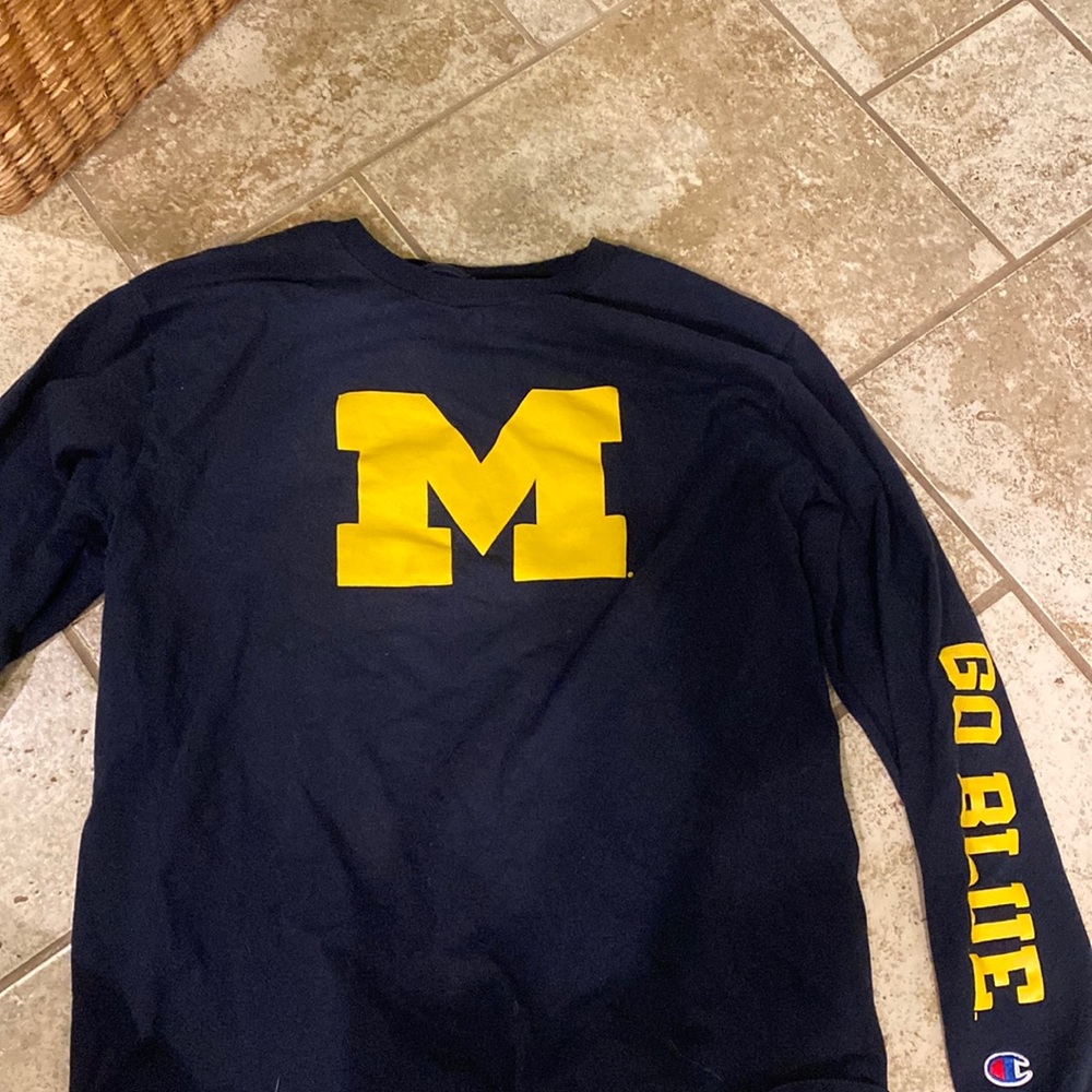 Michigan long sleeved shirt